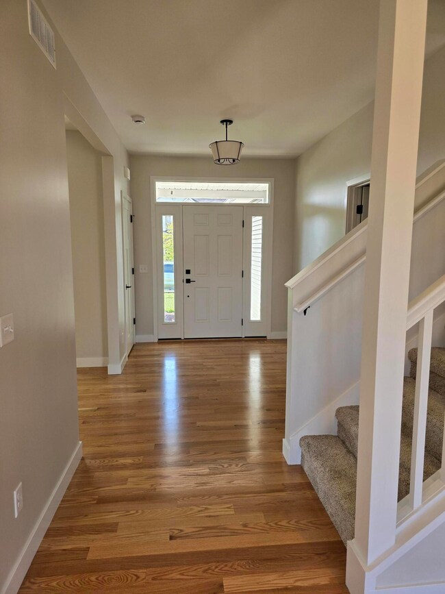 319 Sedgewood Ln unit 2324, Ann Arbor, MI 48103 - photo 3