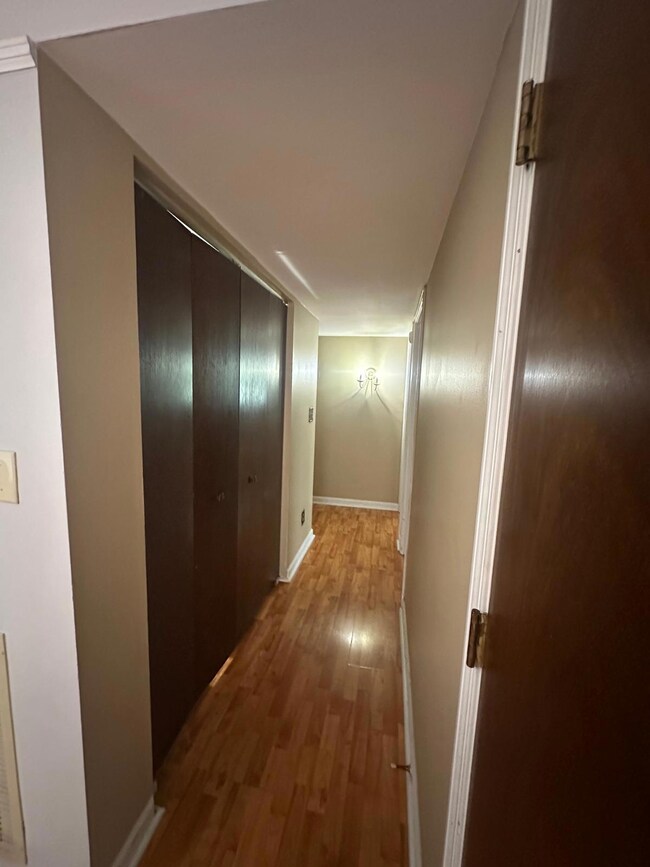 hall 2