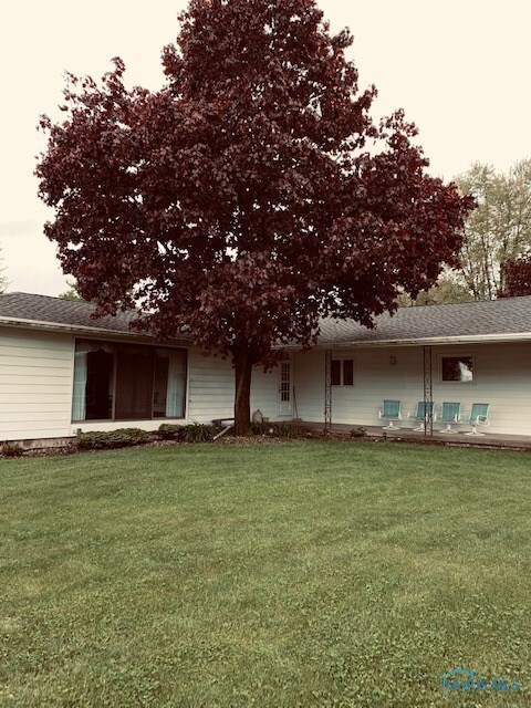 Covered 41x8 concrete patio off back of house and