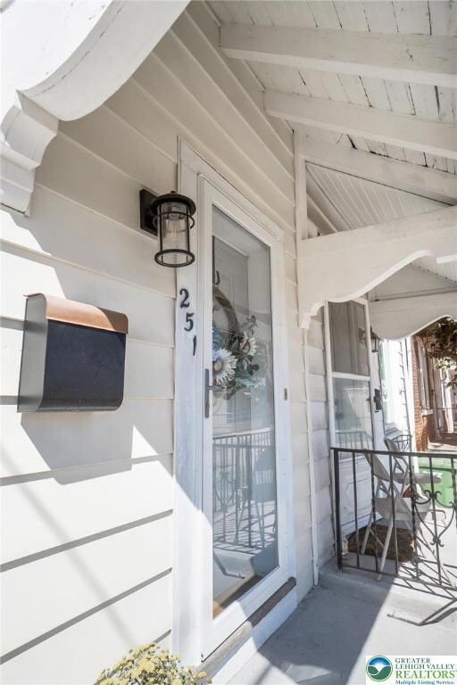 251 E Garrison St, Bethlehem, PA 18018 - photo 4