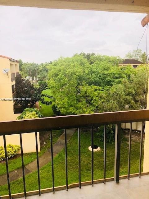 7795 Grande St, Sunrise, FL 33351 - photo 4