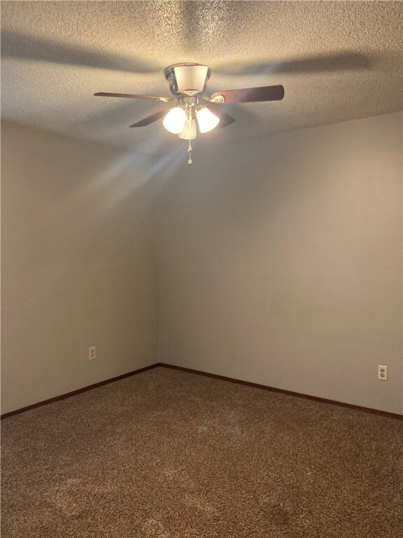 203 S Baggett St unit 9, Prairie Grove, AR 72753 - photo 5