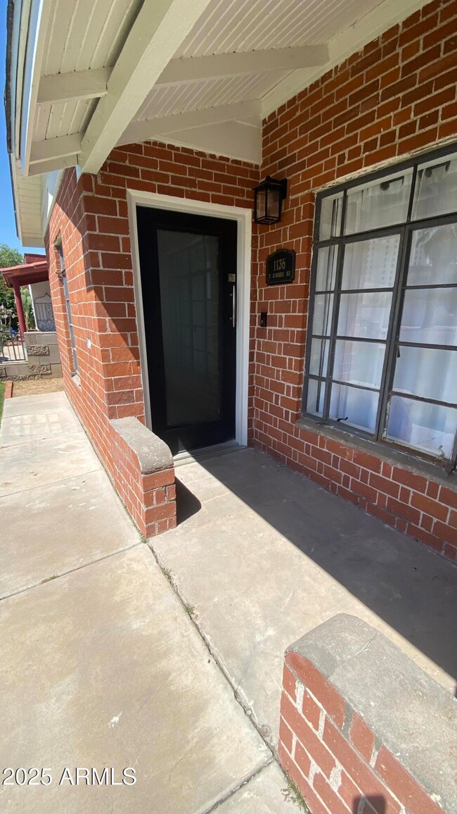 1136 E Almeria Rd, Phoenix, AZ 85006 - photo 5
