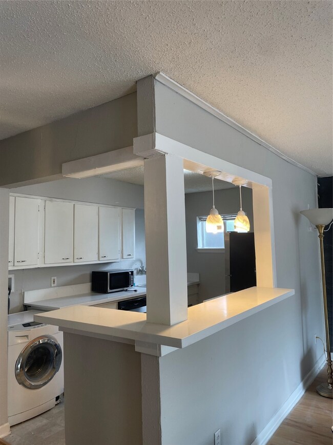 2513 Driscoll St unit 2, Houston, TX 77019 - photo 7