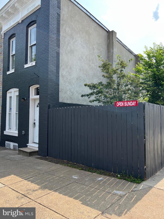 1742 N Bond St, Baltimore, MD 21213 - photo 2