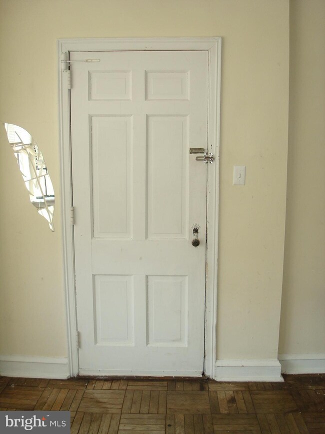 137 Berkley Ave unit B, Lansdowne, PA 19050 - photo 6