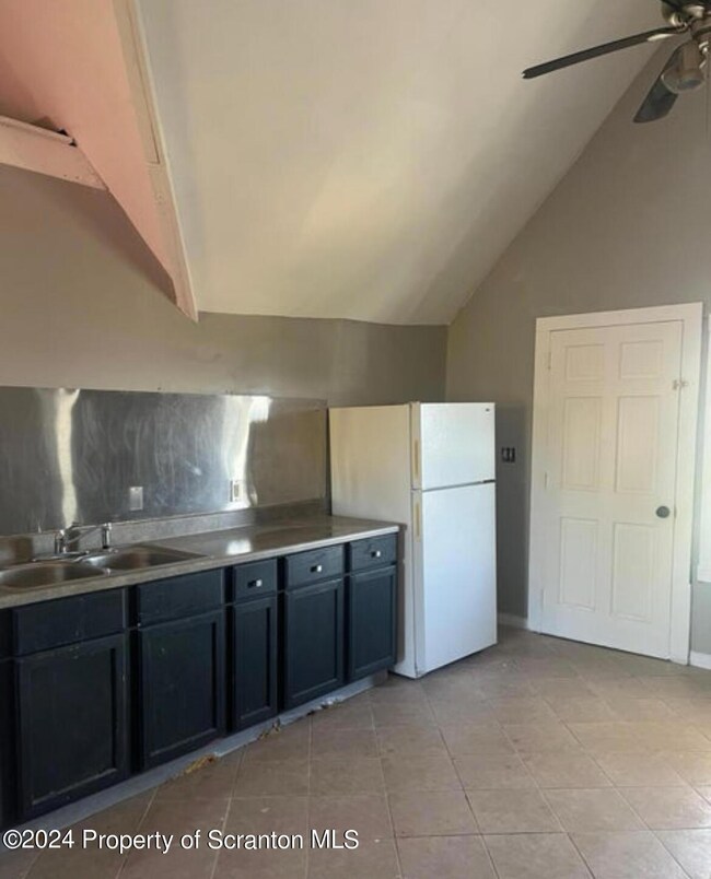 746 River St unit 3, Scranton, PA 18505 - photo 4