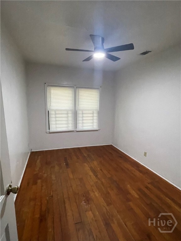 1203 E 54th St, Savannah, GA 31404 - photo 5