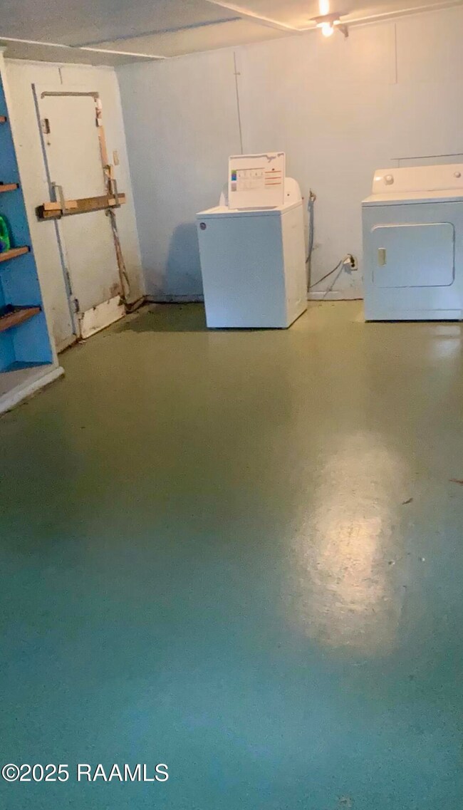 201 Brothers Rd, Scott, LA 70583 - photo 7