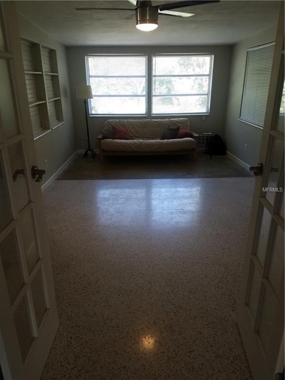 Large Bedroom.