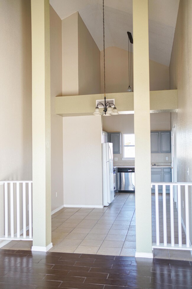 14357 Desierto Bello Ave, El Paso, TX 79928 - photo 4