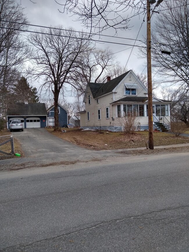 19 Penobscot Ave, Howland 22