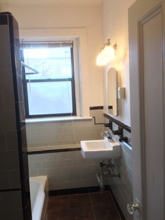 1010 Massachusetts Ave unit 62, Cambridge, MA 02138 - photo 4
