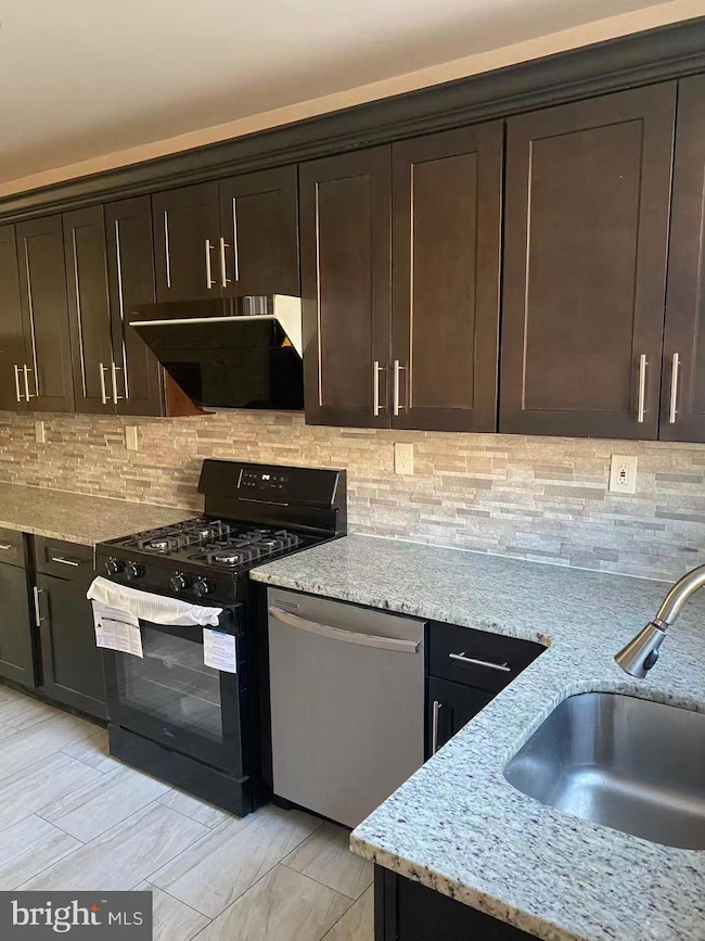 3129 Magee Ave, Philadelphia, PA 19149 - photo 2