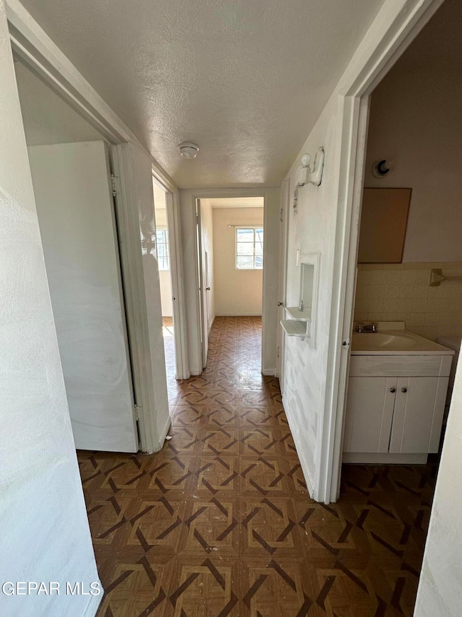 7334 Alpine Dr, El Paso, TX 79915 - photo 6