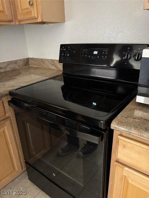 3930 University Center Dr unit 702, Las Vegas, NV 89119 - photo 4