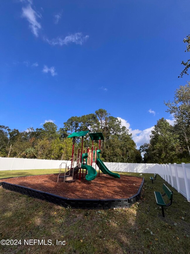 Play ground.pdf