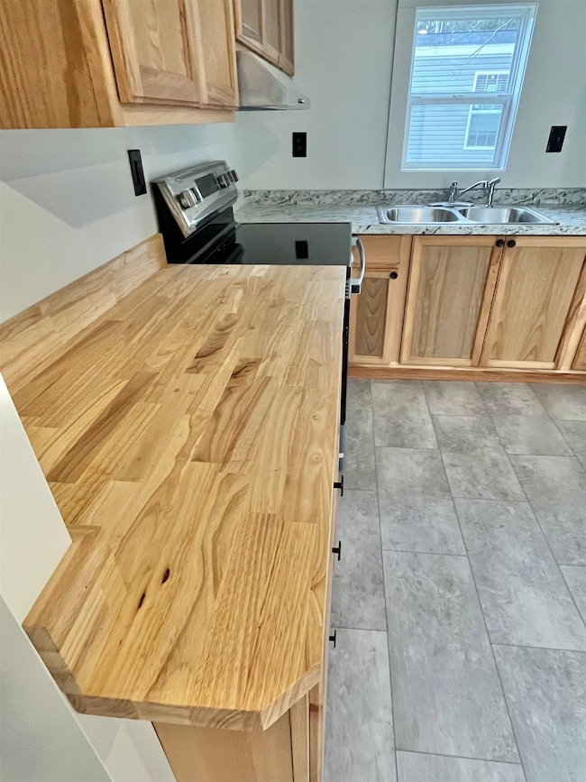 343 Old Lake Shore Rd unit 17, Gilford, NH 03249 - photo 7