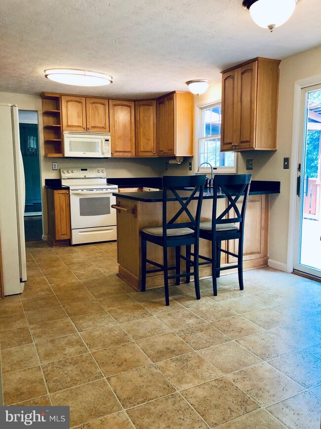 2184 Jennings St, Woodbridge, VA 22191 - photo 7