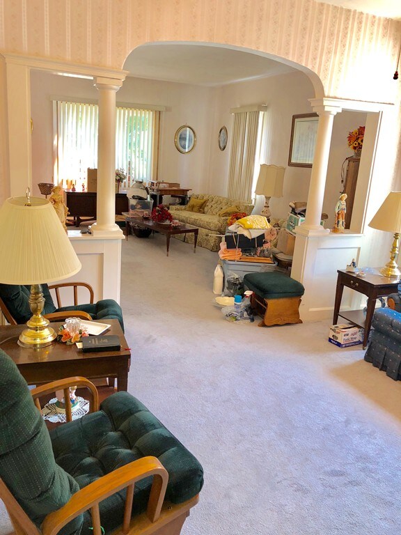 621 Fish Rd, Tiverton, RI 02878 - photo 2