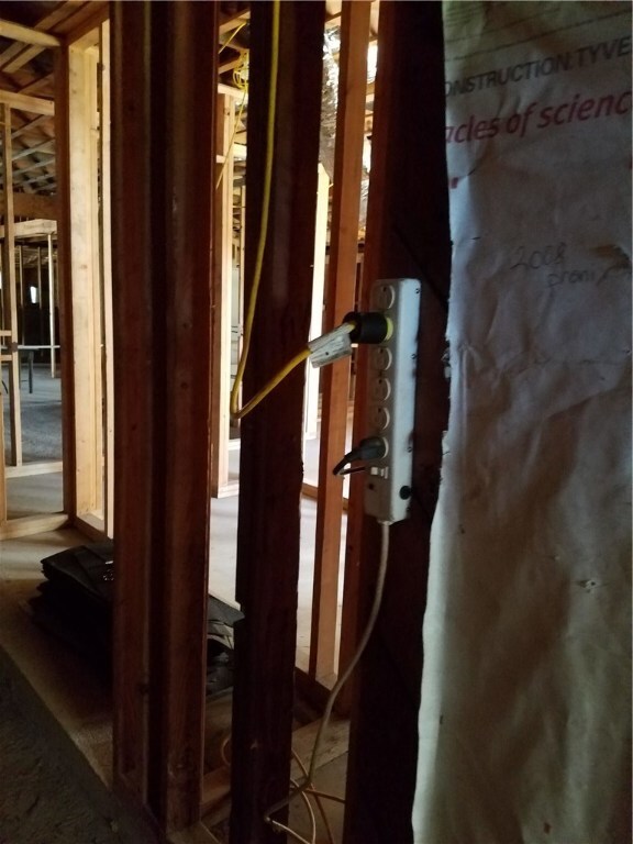 6 Linden St, Westerly, RI 02891 - photo 5