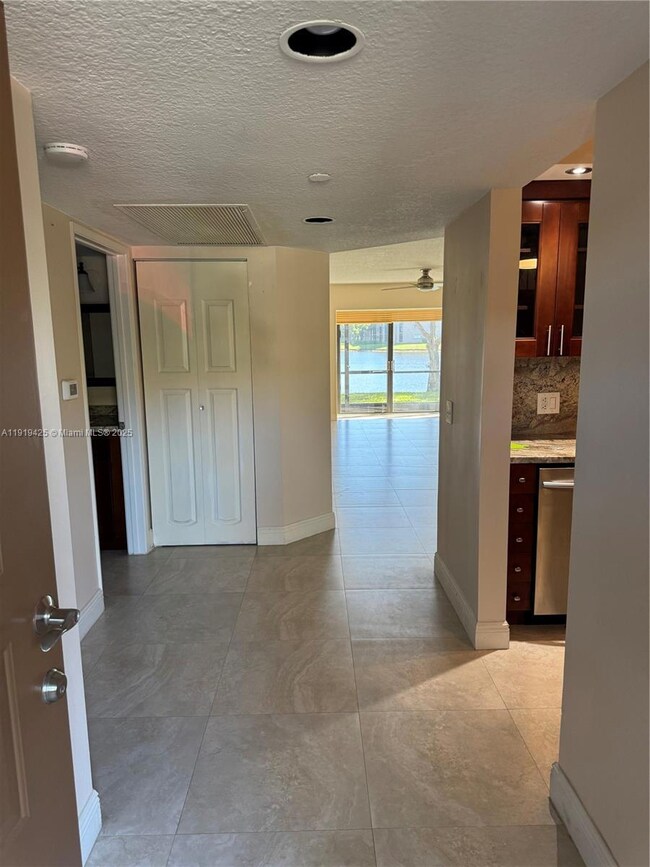1001 SW 141st Ave unit 107K, Pembroke Pines, FL 33027 - photo 3