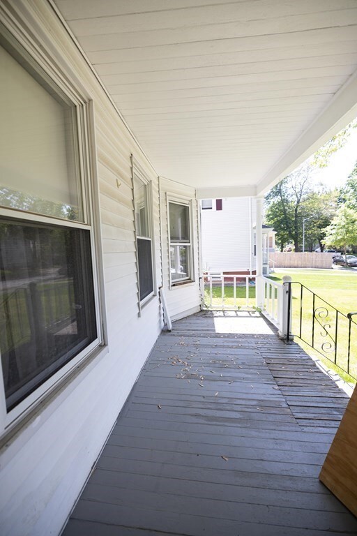 24 Englewood Ave, Worcester, MA 01603 - photo 7