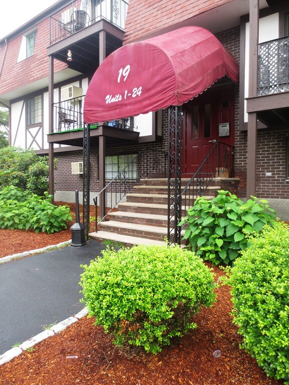 19 Erick Rd unit 17, Mansfield, MA 02048 - photo 2