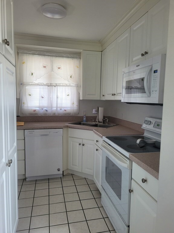 2743 Cranberry Hwy unit 14A, Wareham, MA 02571 - photo 4