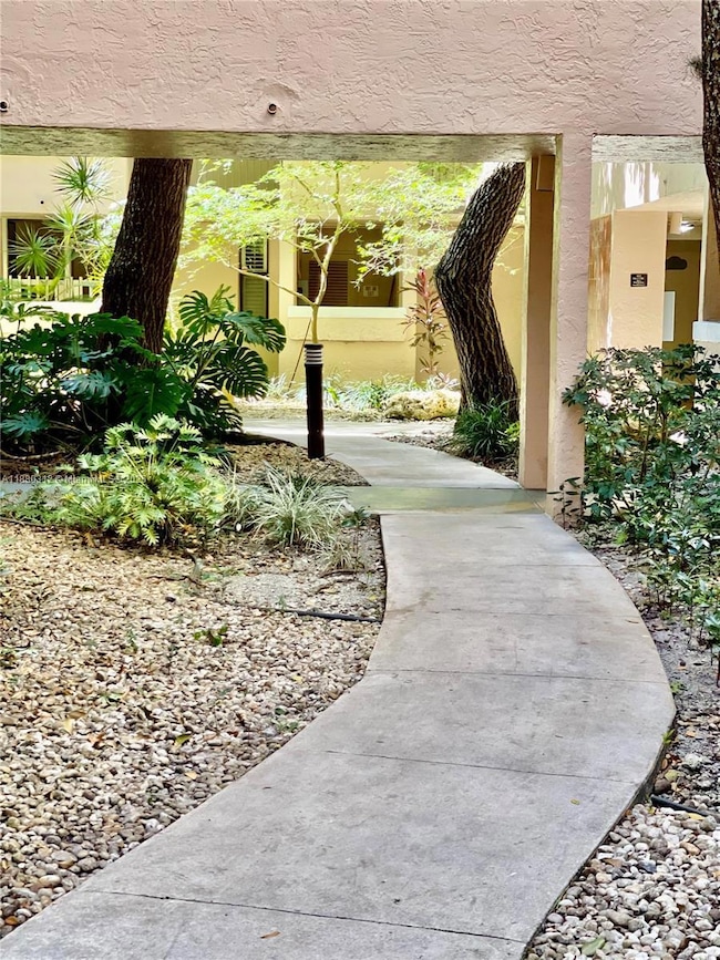 The Royal Palm at Plantation unit 408, Plantation, FL 33317 - photo 2