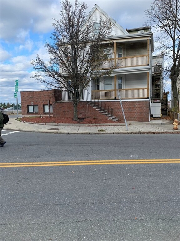 502 Beach St unit 7, Revere, MA 02151 - photo 3