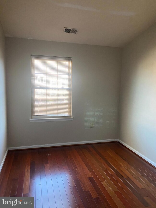 10608 Joyceton Dr, Upper Marlboro, MD 20774 - photo 6