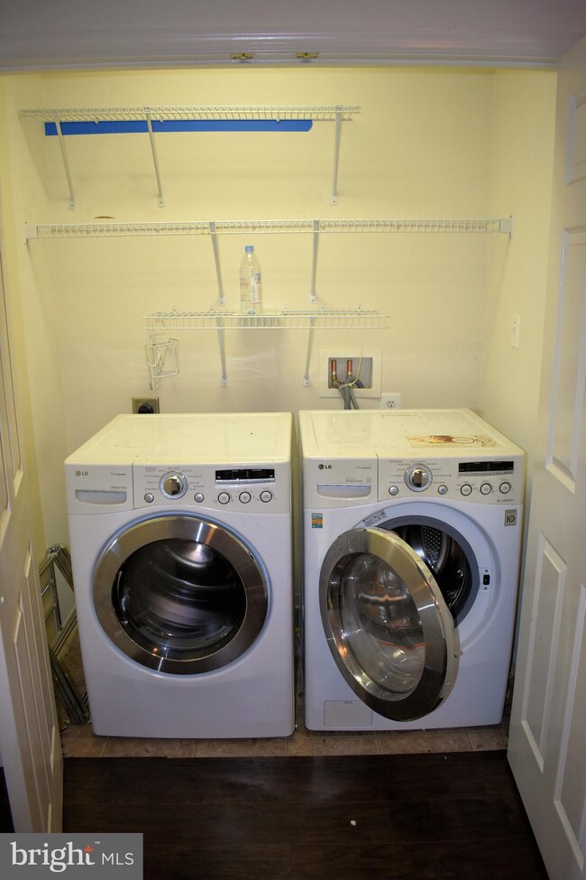 3359 Landmark Ct, Chambersburg, PA 17201 - photo 5