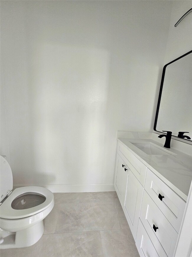 7936 Hirsch Rd unit A, Houston, TX 77016 - photo 6