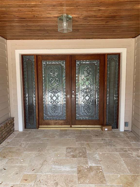 FRONT ENTRY