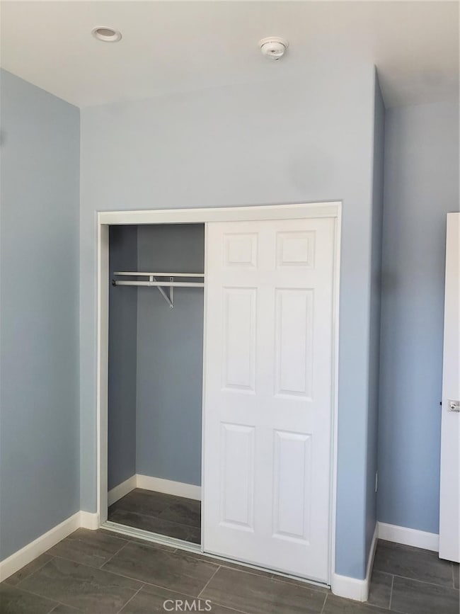 20819 W Seasons Ln, Winnetka, CA 91306 - photo 7