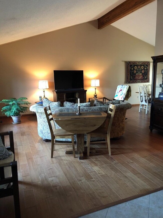 5377 Hanley Ln, Crown Point, IN 46307 - photo 6