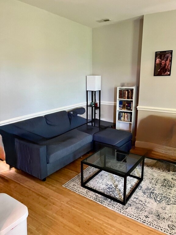 291 W 2nd St unit 3, Boston, MA 02127 - photo 3