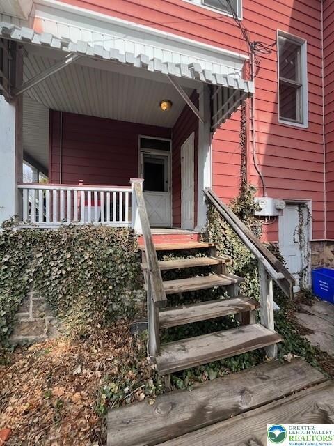 502 Center St unit 3, Jim Thorpe, PA 18229 - photo 4