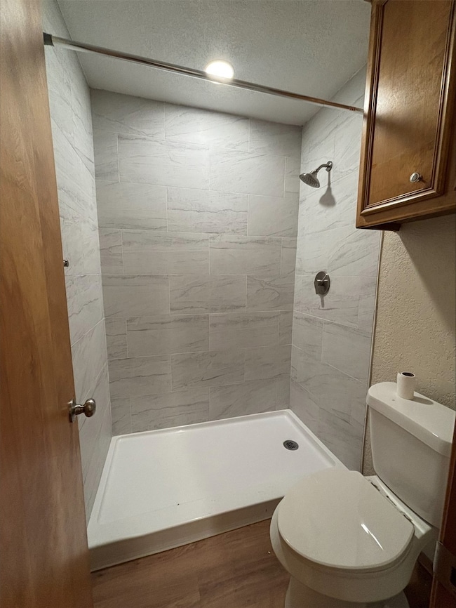 702 Matthews Ct, Arlington, TX 76012 - photo 6