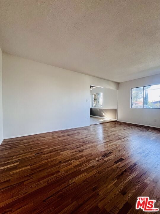 6610 Whitsett Ave unit 1, Los Angeles, CA 91606 - photo 2