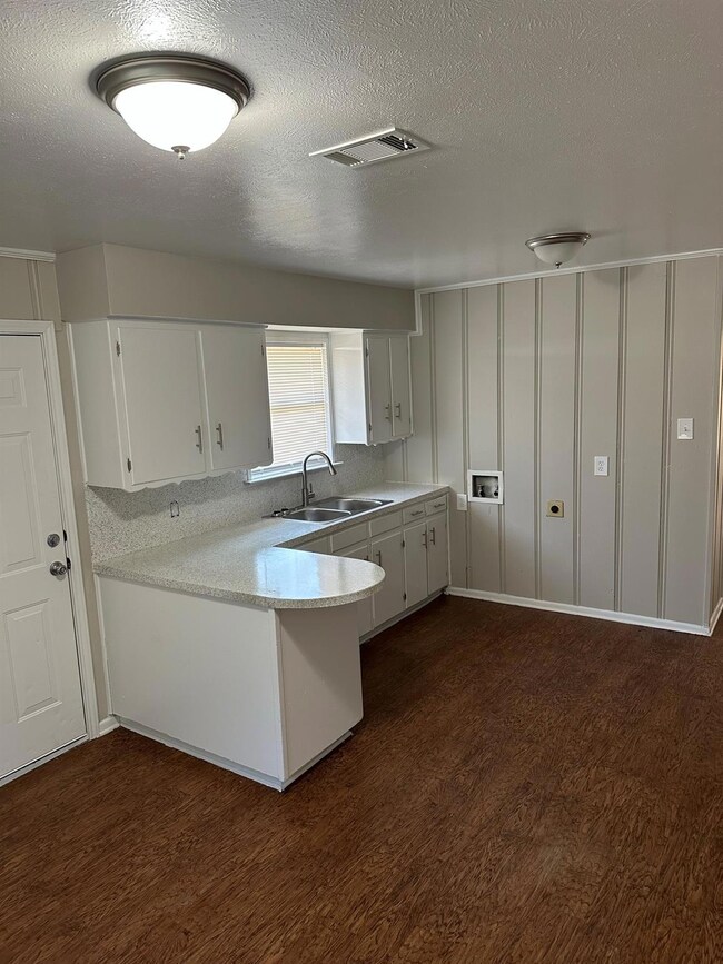 124 Russell St unit B, Fort Worth, TX 76108 - photo 6