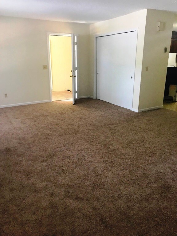 206 Kirk Ln unit 10, Pendleton, SC 29670 - photo 3