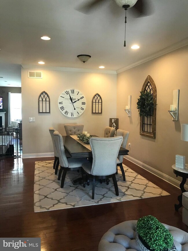 111 Sansom Ln, Woodbury, NJ 08096 - photo 2