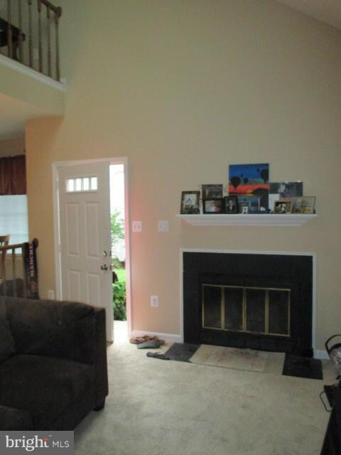15062 Maple Glen Ct, Dumfries, VA 22025 - photo 3