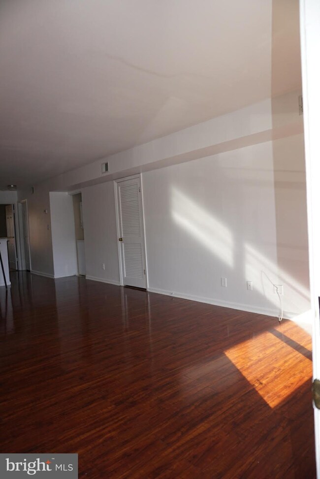 5833 Orchard Hill Ct unit 5833, Clifton, VA 20124 - photo 5