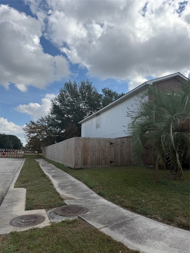 12522 Berry Laurel Ln, Houston, TX 77014 - photo 4