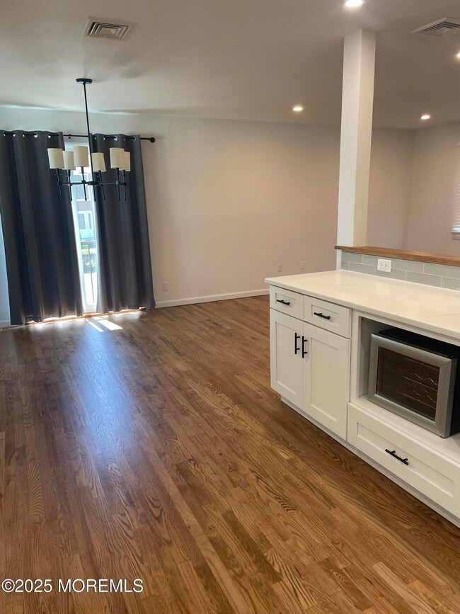 127 Hulick St, Long Branch, NJ 07740 - photo 3