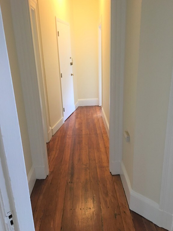 11 Wendell St unit 3, Cambridge, MA 02138 - photo 6