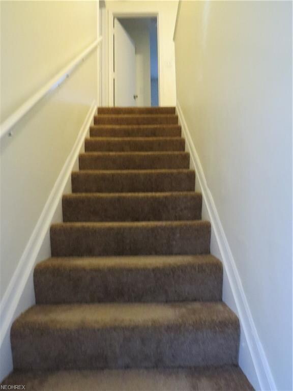 1861 E 34th St, Lorain, OH 44055 - photo 6